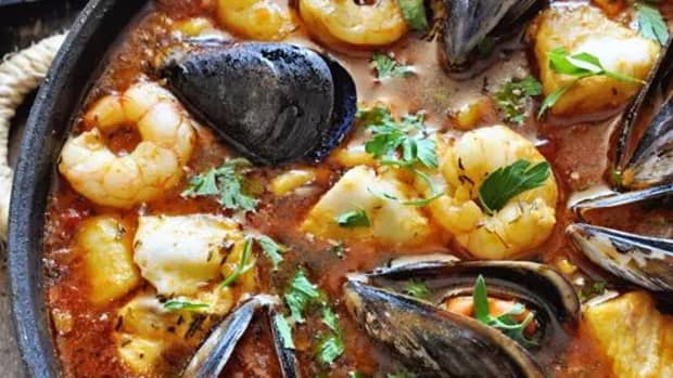 mixed-seafood-stew-recipes-for-winter