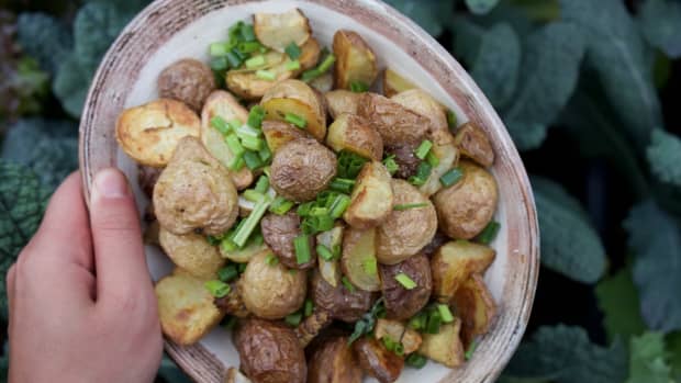 one-ingredient-you-must-add-that-makes-your-potatoes-low-carb
