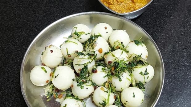 methi-leaves-rice-flour-balls-recipe