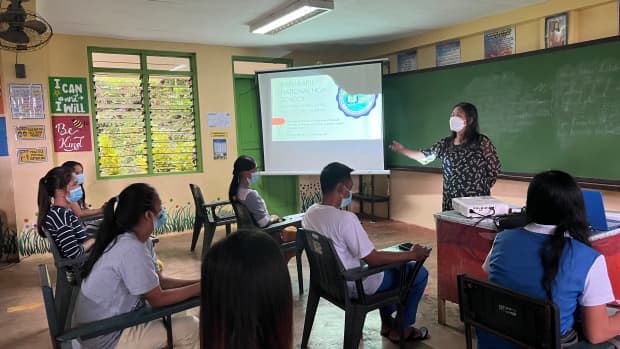 rrnhs-shs-conducts-an-orientation-on-the-implementation-of-the-modular-distance-learning-modality