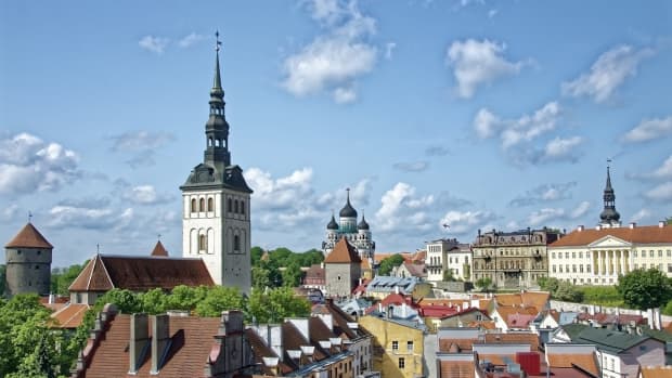 castles-beaches-hammocks-summer-towns-in-estonia