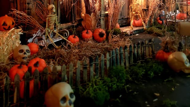 haunted dollhouse