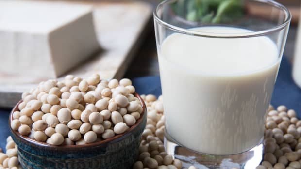 is-soy-safe-to-eat-for-men