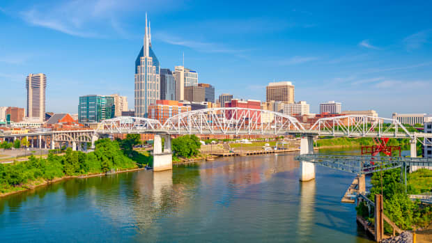 Daytime downtown Nashville skyline from the Cumberland River