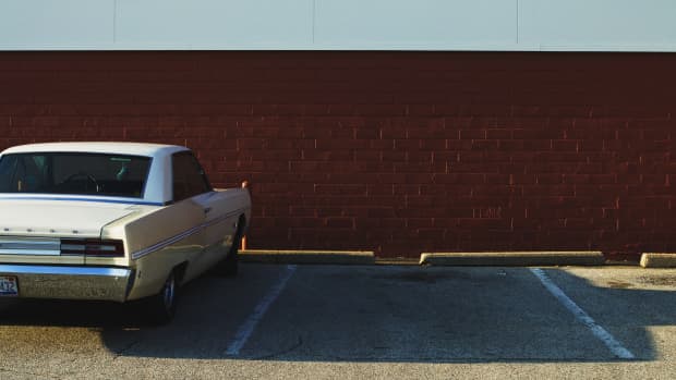 senior-parking-spot-painting-ideas