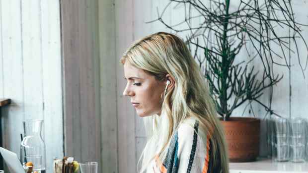 4-major-cons-of-freelancing-i-wish-someone-had-told-me