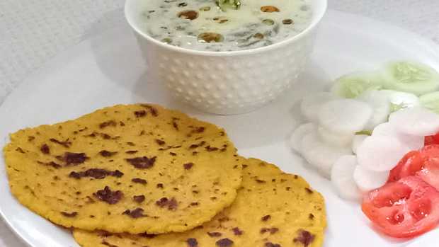 khatte-wala-saag-and-makki-ki-roti-traditional-punjabi-dish