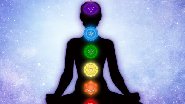 creative-persons-guide-to-chakra-healing-balancing