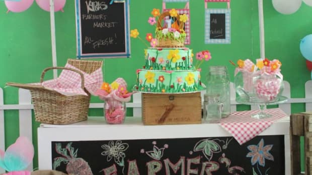 decorating-ideas-for-a-sunday-market-themed-party