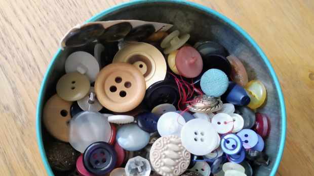 the-family-button-box