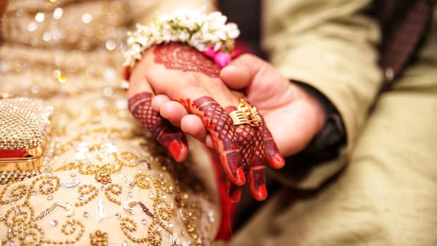 80+ Hindi Wedding Songs from Bollywood - Latest Songs for 2023 Weddings |  WedMeGood