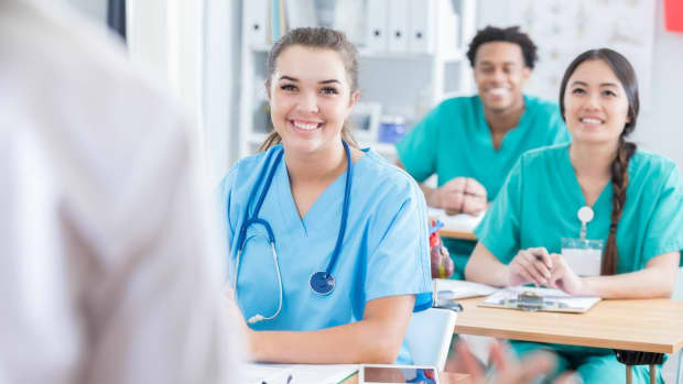 50 Nursing School Supplies You Can't Live Without!