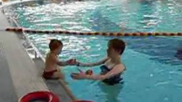 babies-and-swimming