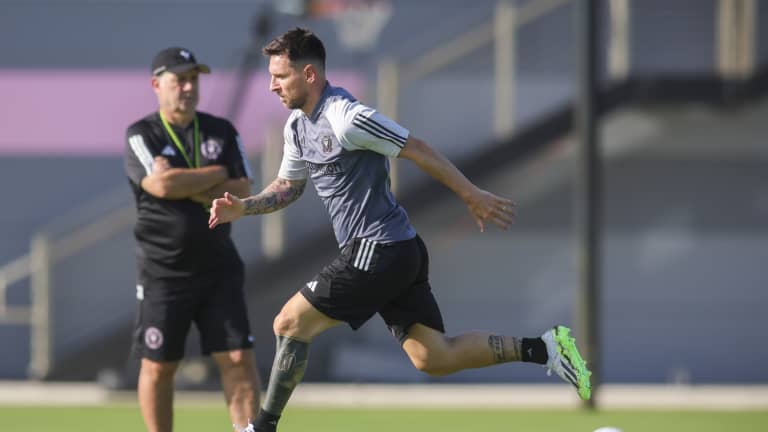 Lionel Messi Debuts Bleached Blonde Hair at Training Session - wide 5