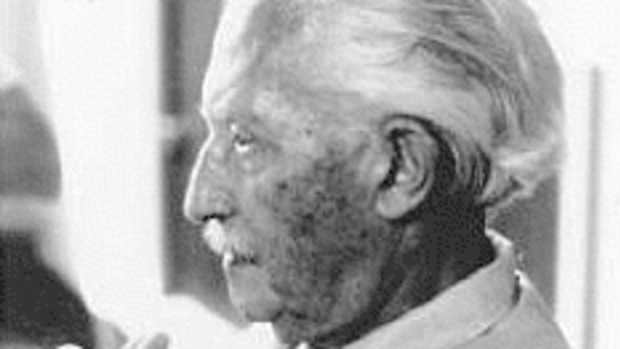 erik-erikson-psychology