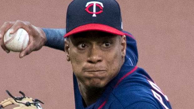 cincinnatis-regular-shortstop-might-come-from-minnesota