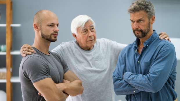 strained-family-relationships-when-you-should-cut-the-ties-and-say-goodbye