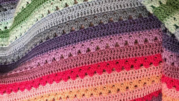 dear-lw-rainbow-baby-blanket