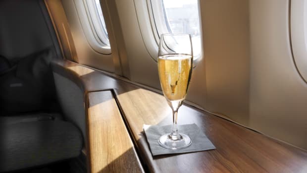 champagne in first class on plane