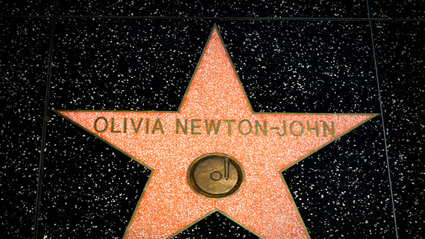 Olivia Newton John star on Hollywood Walk of Fame