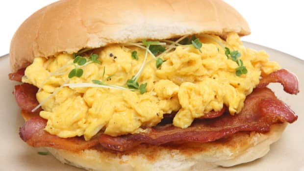 Recipe for the 'Fluffiest Egg Sandwich Ever' Takes Breakfast to a Whole