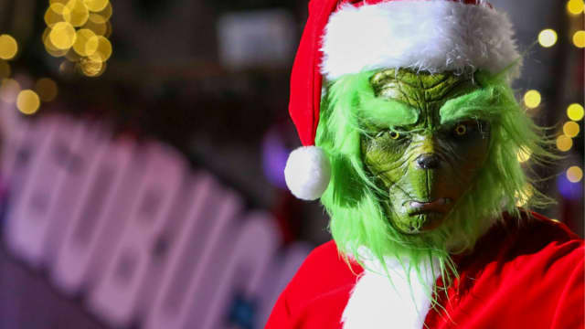 Festive Grinch Makeup