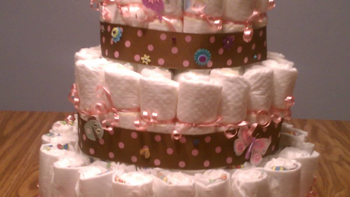 Best Baby Shower Gift: Diaper Cakes!