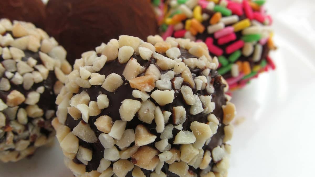 Rice Ball Molds Make Homemade Chocolate Truffles A Breeze