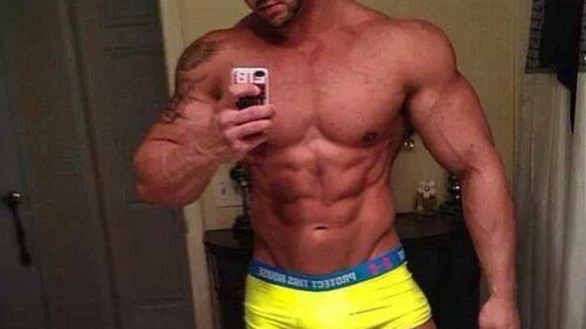 muscle hot gay men