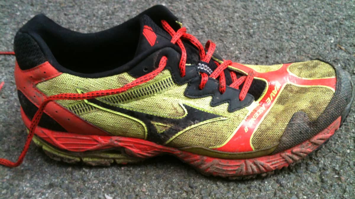 Mizuno Wave Ascend 8 Trail Running Shoe Review - CalorieBee