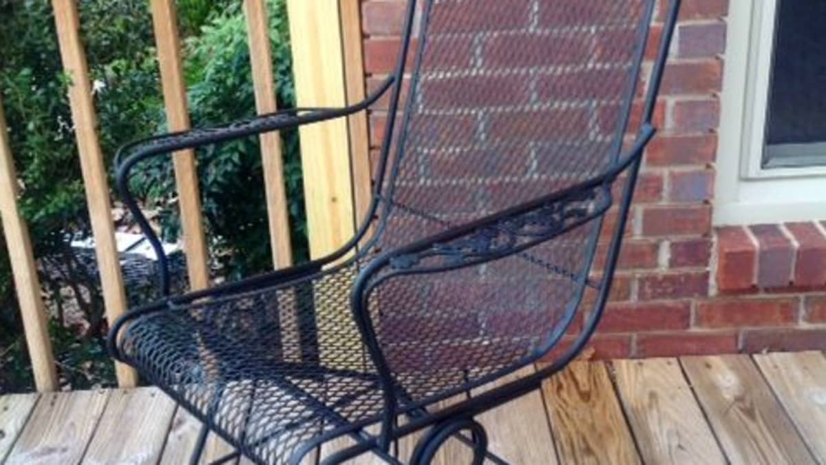 To Paint A Vintage Wrought Iron Chair, How To Care For Wrought Iron Outdoor Furniture