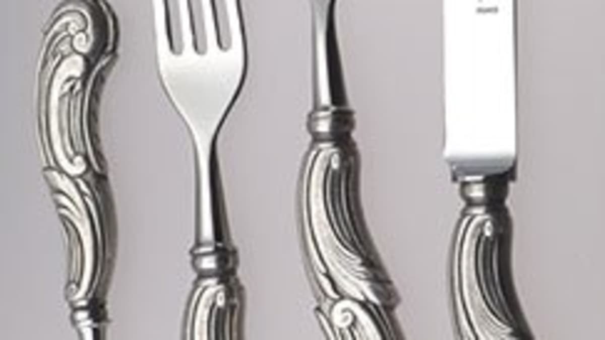 16 Tips on Cleaning and Caring for Silverplate Flatware or Silverware