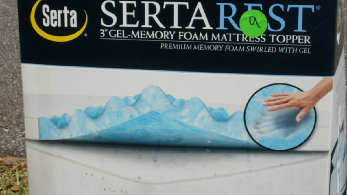 Serta 3-Inch Deep-Pocket Gel Memory Foam Mattress Topper, White, Queen
