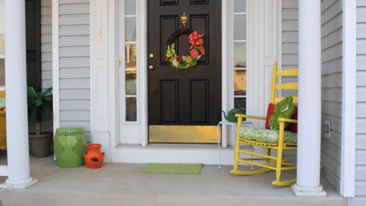 How to Dress Up Your Doorstep - The Scout Guide