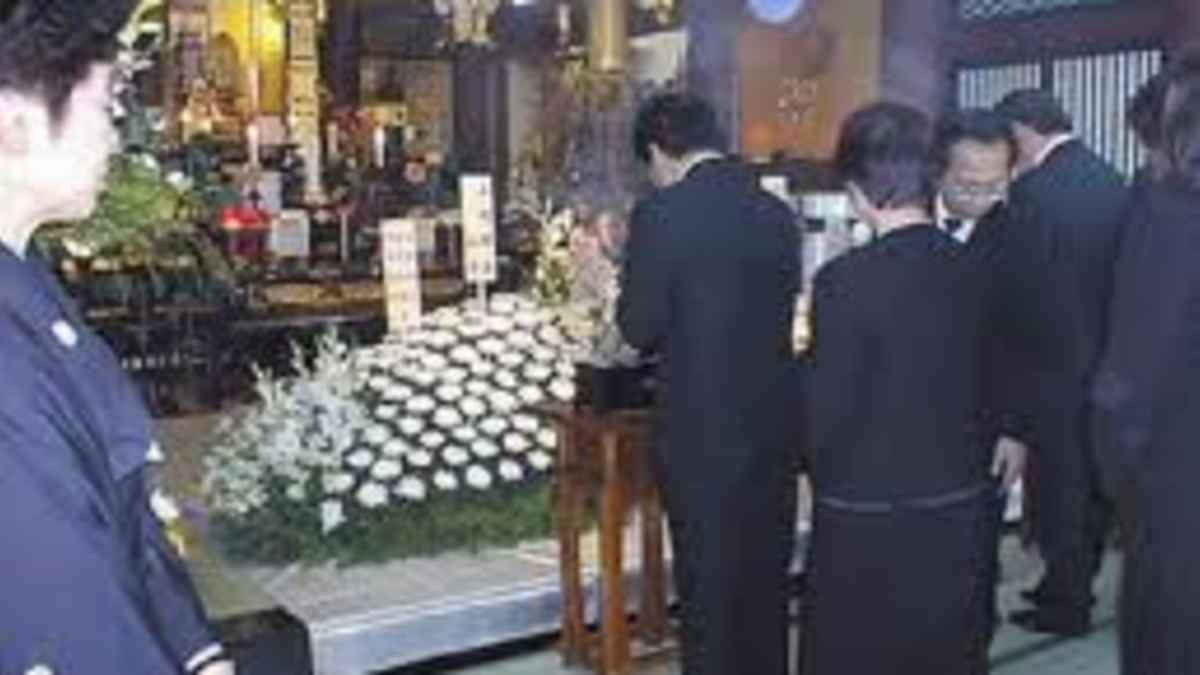 Death And Funerals In Japanese Culture Owlcation