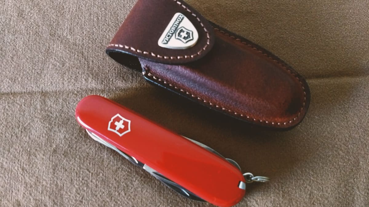 Victorinox Climber Review: The Perfect Pocket Knife And Gift - Skyaboveus