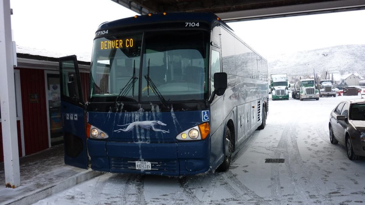 10 Bad Things You Should Expect to Happen on the Greyhound Bus - WanderWisdom