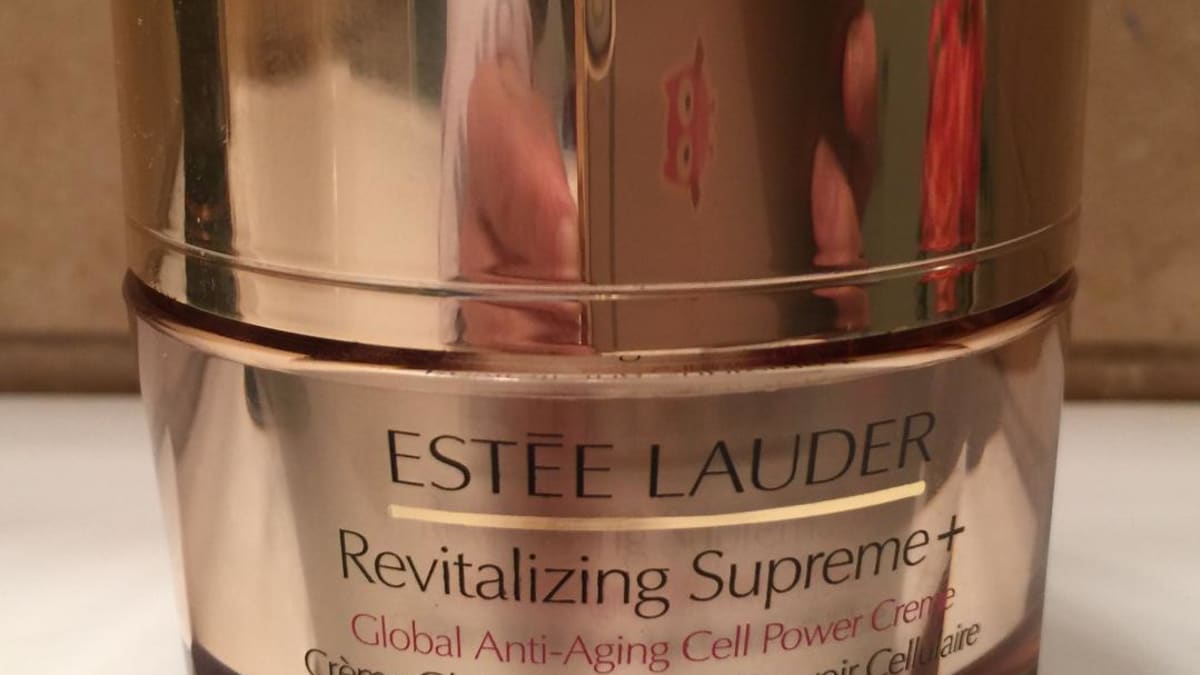 estee lauder revitalizing supreme global anti aging krém 15ml anti aging termék férfiaknak