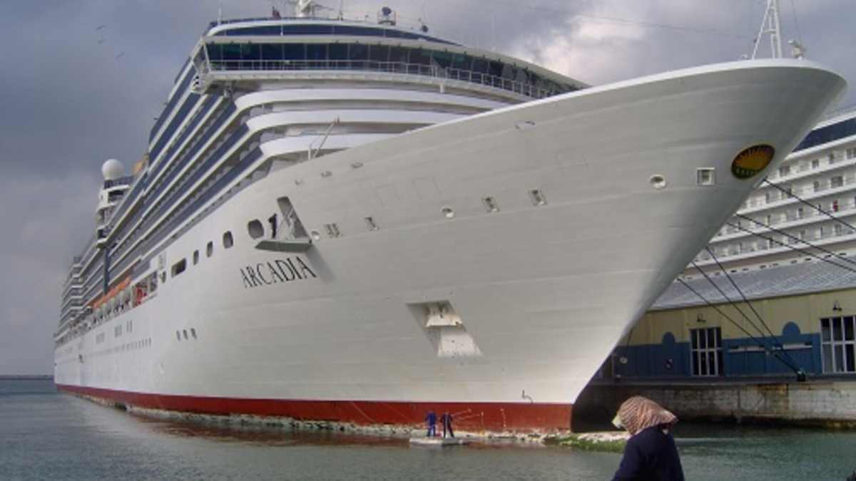 Are Cruise Ships Good For Holidays Wanderwisdom