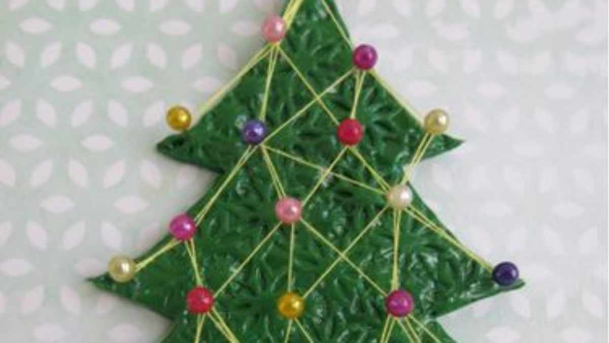 DIY Christmas Tree String Art Craft Kit – Holiday Decor