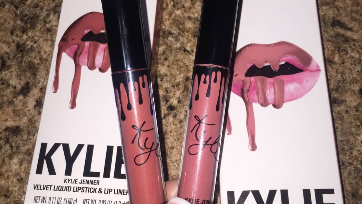 kylie valentine collection | Kylie cosmetics valentines collection, Kylie  cosmetics, Kylie lip kit