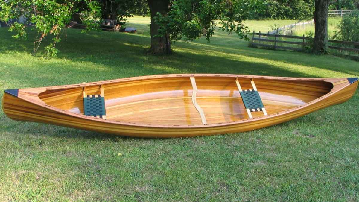 Haida canoes, image size:1200x675