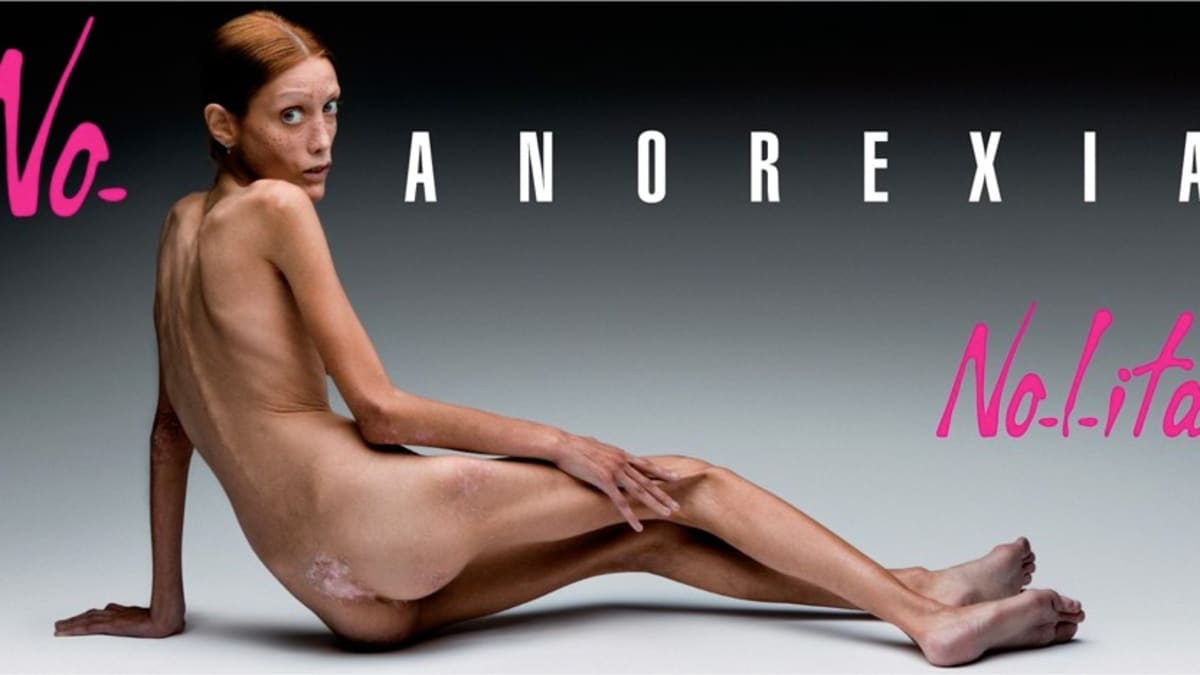  anorexic boned nude  