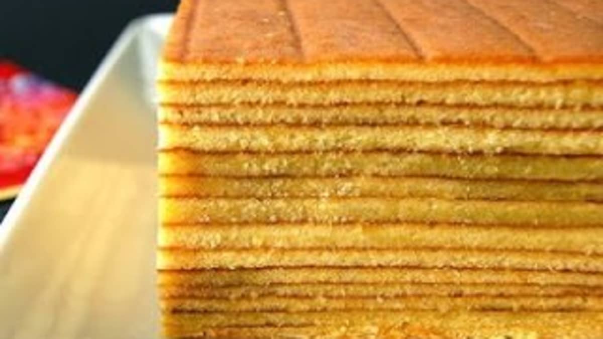 Lapis Legit, Spekuk, Spekkoek, With Cheese Is A Delicious Indonesian Cake,  Consists Of Many Layers. Served On Cooling Rack, Close Up. Stock Photo,  Picture and Royalty Free Image. Image 175491132.
