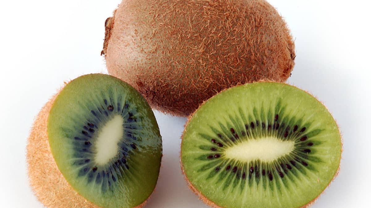 Fruit of the month: Kiwifruit - Harvard Health