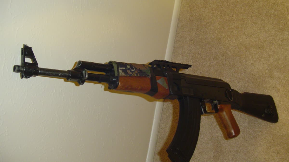 WELL 300 FPS ELECTRIC AK 47 AIRSOFT AUTOMATIC AEG RIFLE GUN FULL