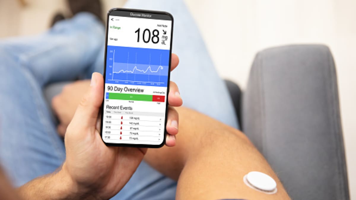 mHealth: LabStyle's diabetes management device and mobile app lands E.U.  approval - MassDevice
