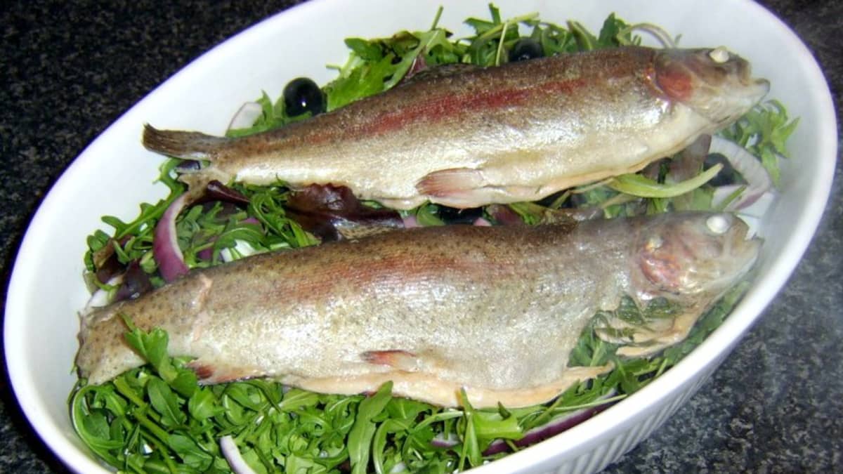 How to Cook Rainbow Trout Three Different Ways - Delishably