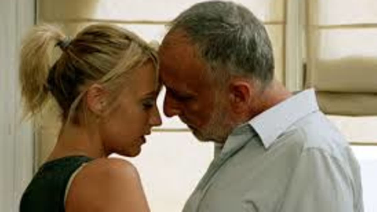 The Consequences of Dating An Older Man and Dealing With The Break Up Part  - HubPages