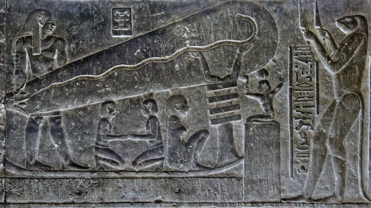 Mysteries and Bizarre Things: - Page 8 Why-the-dendera-light-is-not-a-light-bulb